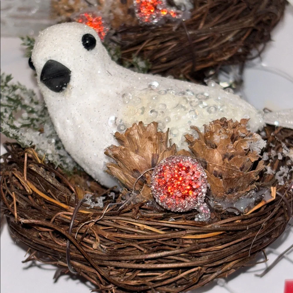 Dove Ornaments in Nest SET OF 13 NEW WHITE DOVE in nest with glitter Tree Clips